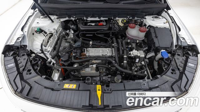 Mercedes-Benz EQB (X243) EQB300 4MATIC AMG Line 2026 — фото 6
