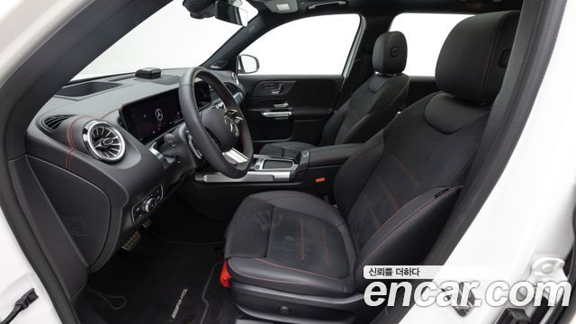 Mercedes-Benz EQB (X243) EQB300 4MATIC AMG Line 2026 — фото 18