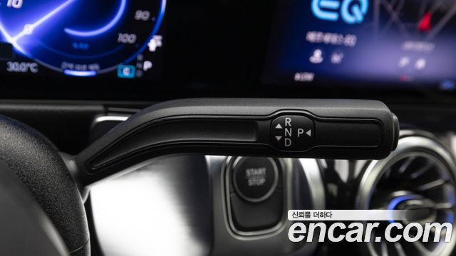 Mercedes-Benz EQB (X243) EQB300 4MATIC AMG Line 2026 — фото 23
