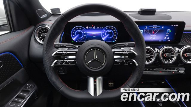 Mercedes-Benz EQB (X243) EQB300 4MATIC AMG Line 2026 — фото 24