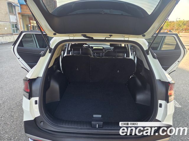Kia Sportage (V) Diesel 2.0 2WD Prestige 2022 — фото 7