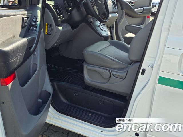 Hyundai Grand Starex Ambulance 2016 — фото 18