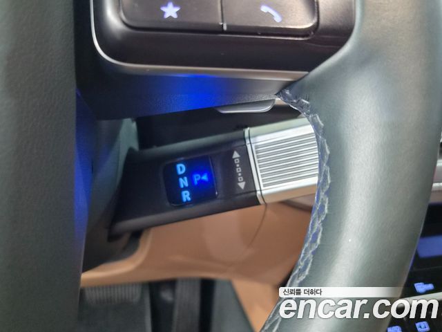 Hyundai Grandeur (GN7) 2,5 Gasoline 2WD Exclusive 2023 — фото 9