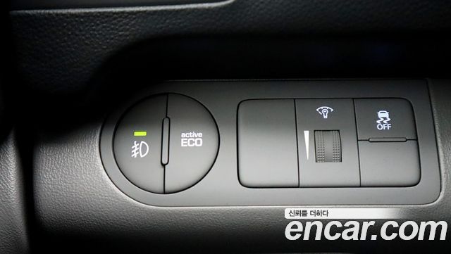 Hyundai Grand Starex Van 3-Seater Smart 2021 — фото 8