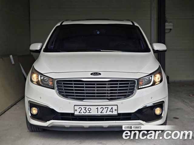 Kia Carnival 9-seater Prestige 2018 — фото 2