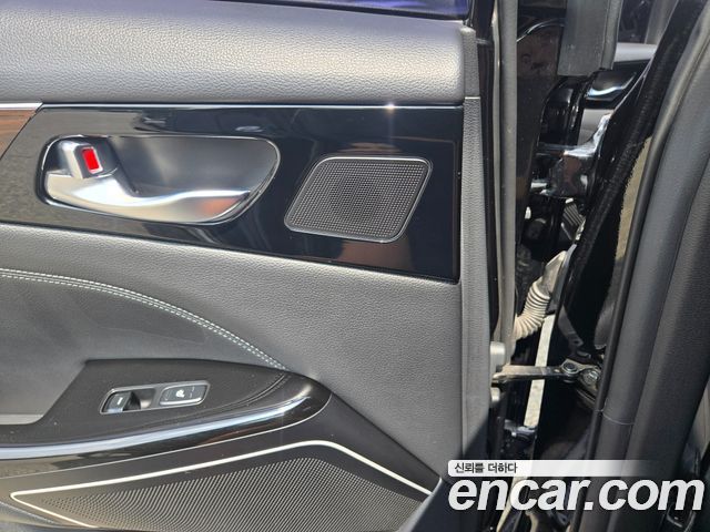 Kia K7 Premier 3.0 LPI Prestige 2019 — фото 18