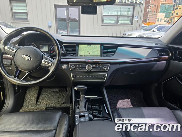 Kia K7 Premier 3.0 LPI Prestige 2019 — фото 19