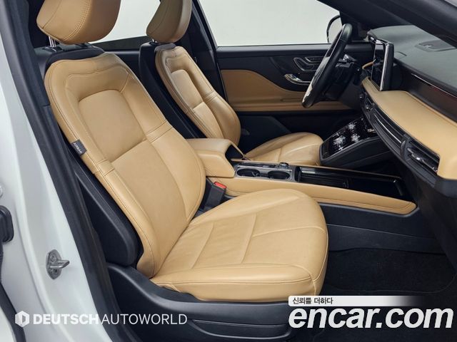 Lincoln Corsair 2.0 Reserve AWD 2022 — фото 10