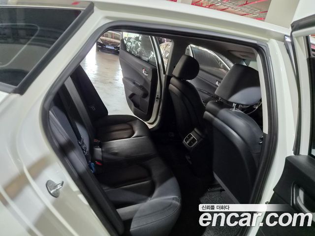 Kia K5 (II) LPI MX Prestige 2018 — фото 8