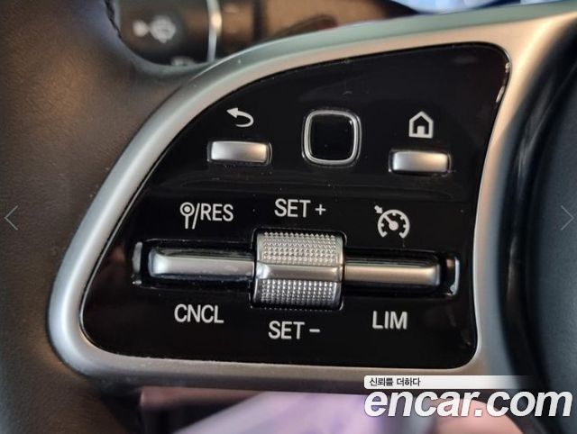 Mercedes-Benz E-Class (W213) E300 4MATIC Avnatgarde 2019 — фото 19