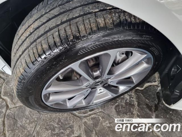 Mercedes-Benz E-Class (W213) E300 4MATIC Avnatgarde 2019 — фото 22