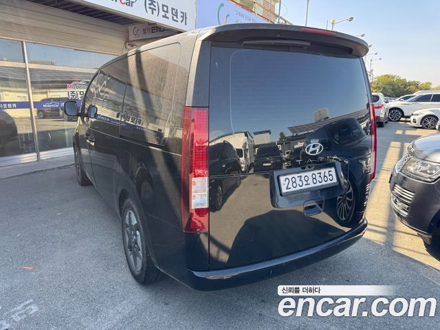 Hyundai Staria 4WD Tourer 9-Seater Modern 2022 — фото 6