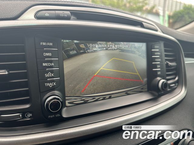 Kia Sorento Diesel 2.0 2WD Noblesse Special 2016 — фото 17