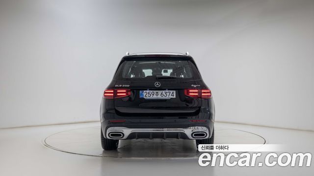 Mercedes-Benz GLB-Class (X247) GLB250 4MATIC 2026 — фото 4