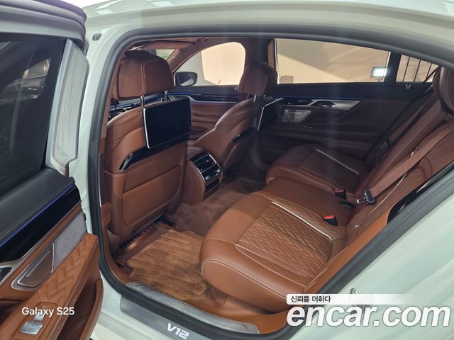 BMW 7 Series (G11) M760Li xDrive 2022 — фото 7