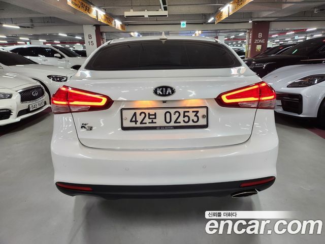 Kia K3 Trendy Style 2017 — фото 3
