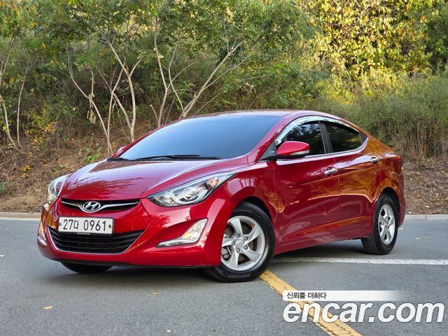 Hyundai Avante 1.6 GDi Smart Standard