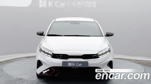Kia K3 (II) 1.6 Turbo GT 5Door Signature 2022 — фото 3
