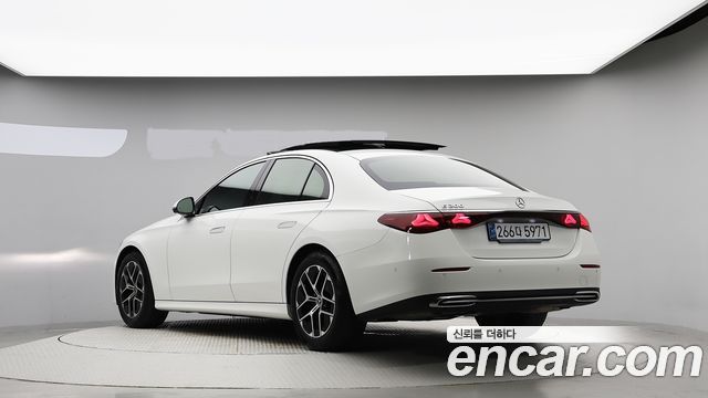 Mercedes-Benz E-Class (W214) E200 Avantgarde 2024 — фото 2