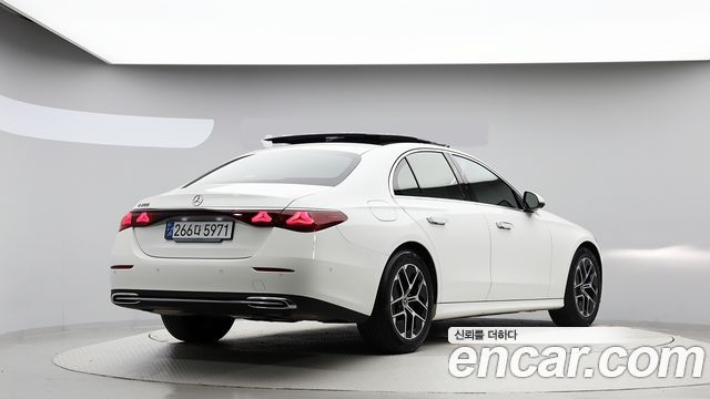 Mercedes-Benz E-Class (W214) E200 Avantgarde 2024 — фото 4