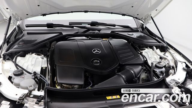 Mercedes-Benz E-Class (W214) E200 Avantgarde 2024 — фото 6