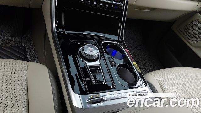Kia Carnival (IV) Gasoline 7-Seater Hi-Limousine Signature 2023 — фото 9