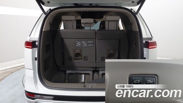Kia Carnival (IV) Gasoline 7-Seater Hi-Limousine Signature 2023 — фото 21