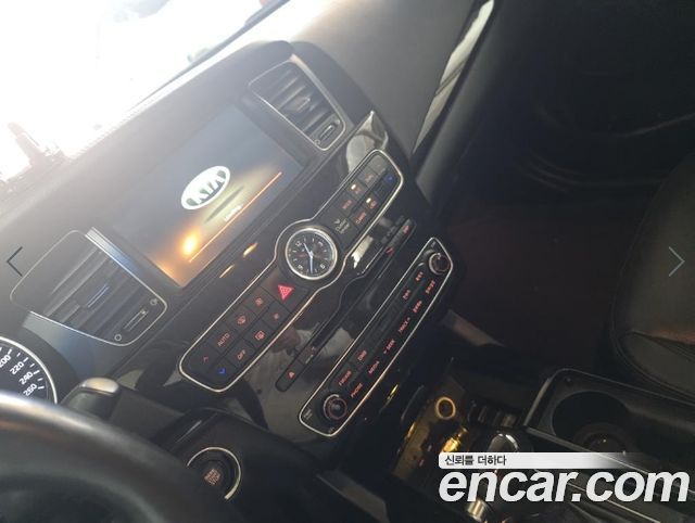 Kia K7 2.4 GDI Prestige 2013 — фото 10