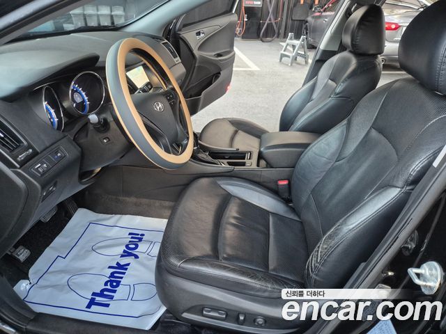 Hyundai Sonata The Brilliant LPI Premium 2013 — фото 16