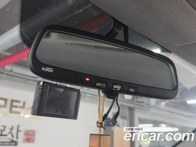 Hyundai Grand Starex Van 5-Seater Modern 2020 — фото 16