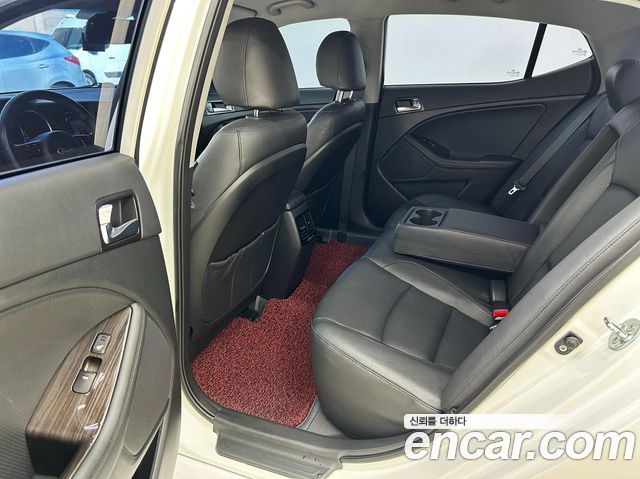 Kia K5 Luxury Trendy 2014 — фото 18