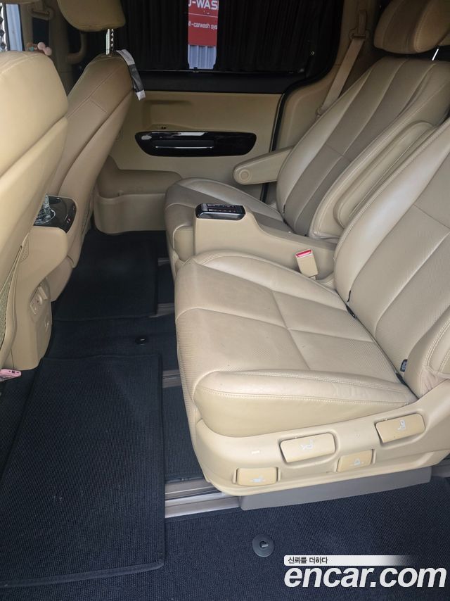 Kia Carnival Gasoline 7-Seater Hi-Limousine President 2019 — фото 13
