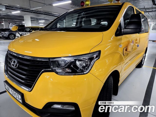 Hyundai Grand Starex School Bus LPi 2021 — фото 3