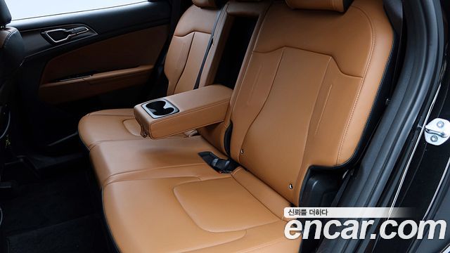 Kia Sportage (V) LPG 2.0 2WD Noblesse 2023 — фото 8