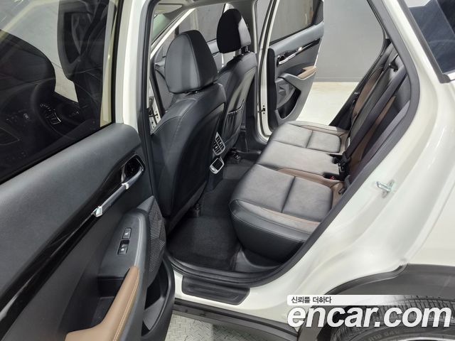 Kia Seltos Gasoline 1.6 Turbo 2WD Signature 2022 — фото 10