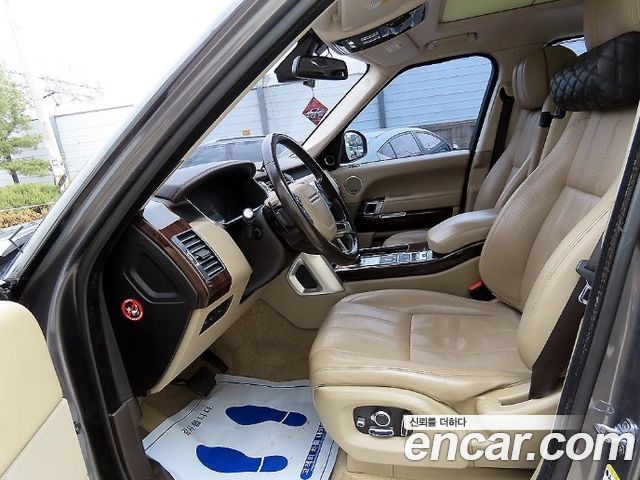 Land Rover Range Rover (IV) 4.4 SDV8 Vogue SE DIESEL 2016 — фото 5