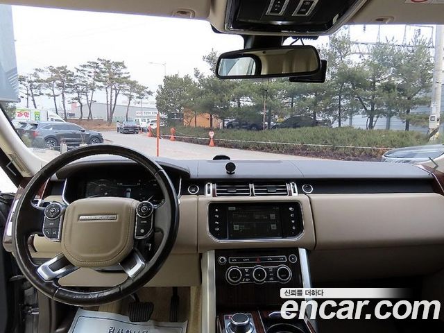 Land Rover Range Rover (IV) 4.4 SDV8 Vogue SE DIESEL 2016 — фото 7