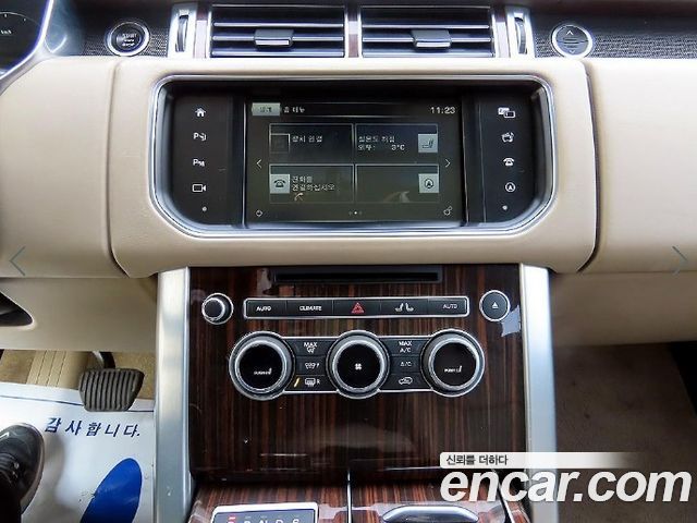 Land Rover Range Rover (IV) 4.4 SDV8 Vogue SE DIESEL 2016 — фото 15