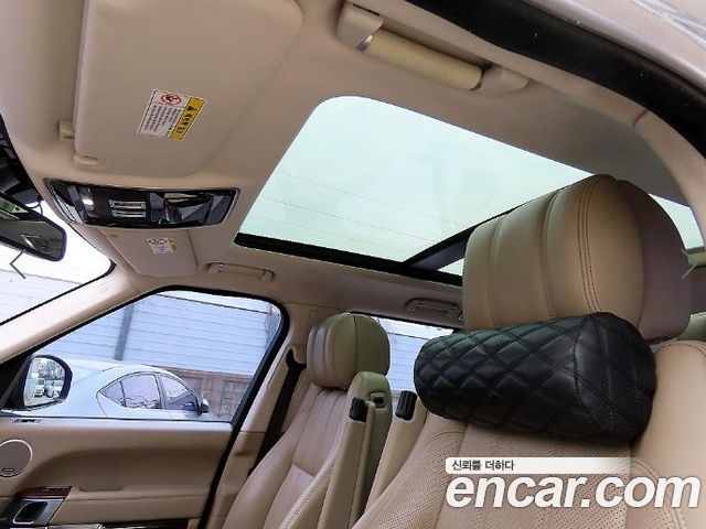 Land Rover Range Rover (IV) 4.4 SDV8 Vogue SE DIESEL 2016 — фото 18