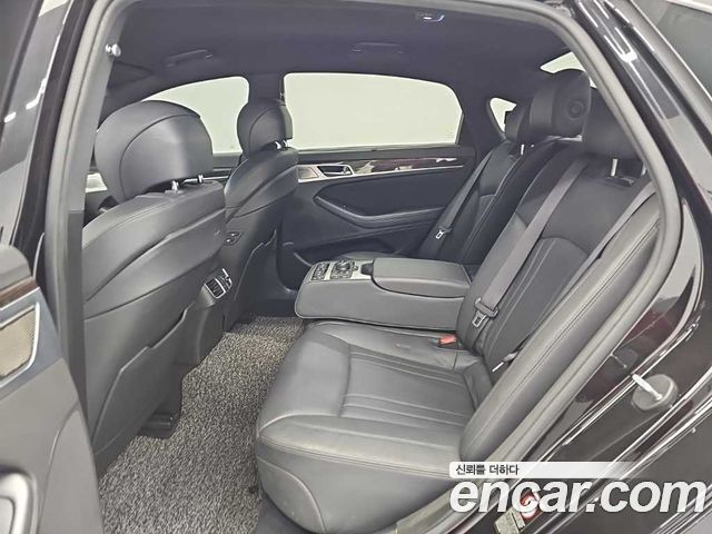 Genesis G80 3.3 GDI Premium Luxury 2018 — фото 16