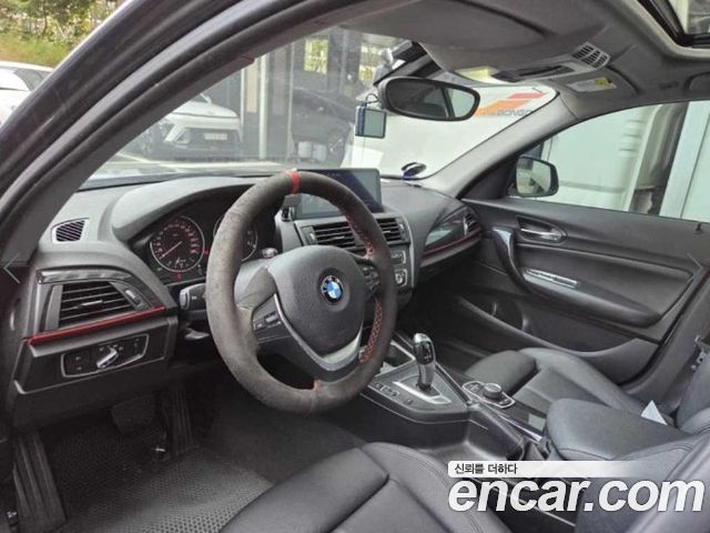 BMW 1 Series (F20) 118d Sport 5Door 2015 — фото 3