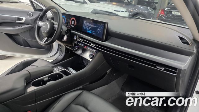 Hyundai Sonata The Edge (DN8) 2.0 LPG(Taxi) Mobility 2025 — фото 16