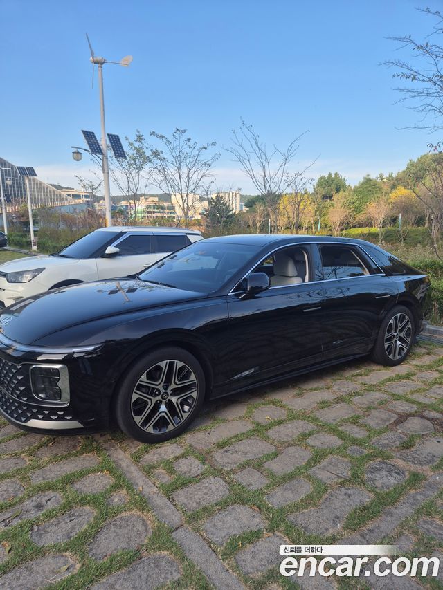 Hyundai Grandeur (GN7) 2,5 Gasoline 2WD Exclusive 2023 — фото 7
