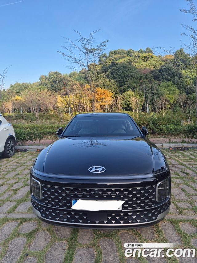 Hyundai Grandeur (GN7) 2,5 Gasoline 2WD Exclusive 2023 — фото 14