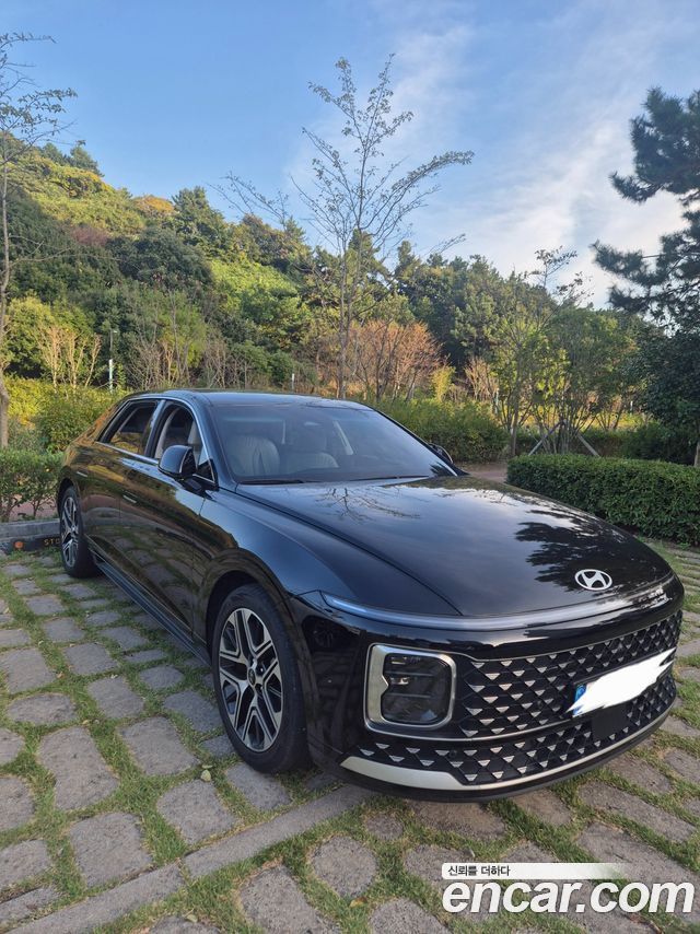 Hyundai Grandeur (GN7) 2,5 Gasoline 2WD Exclusive 2023 — фото 17