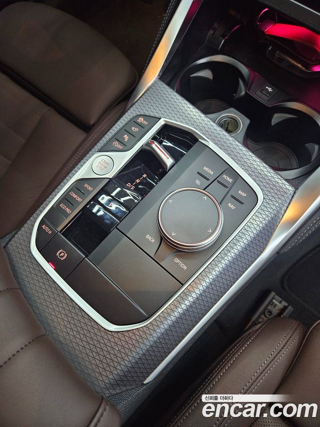 BMW 4 Series (G22) 420i M Sport Pro Gran Coupe 2026 — фото 24
