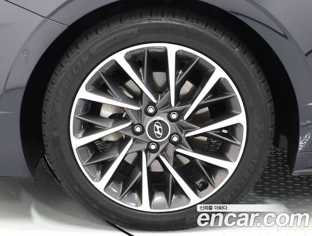 Hyundai Sonata (DN8) 2.0 Inspiration 2021 — фото 23