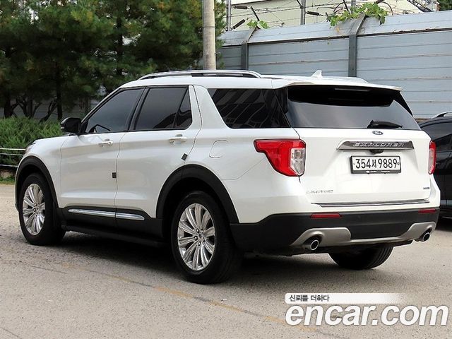 Ford Explorer (VI) 2.3 LimIted 4WD 2020 — фото 3