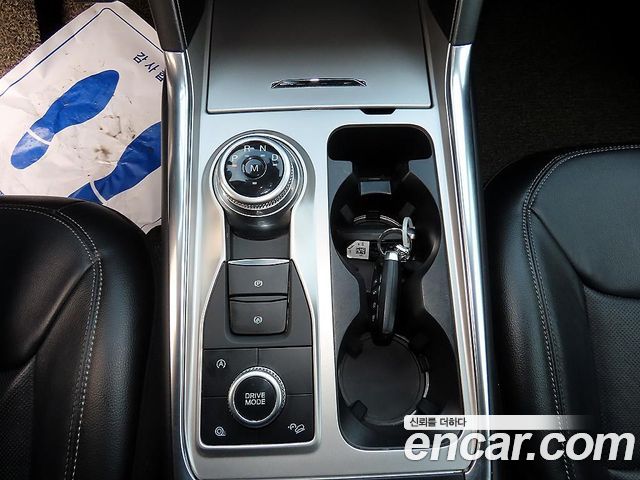Ford Explorer (VI) 2.3 LimIted 4WD 2020 — фото 10