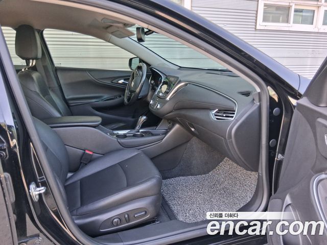 Chevrolet Malibu 2.0 Turbo LT Permium 2018 — фото 10